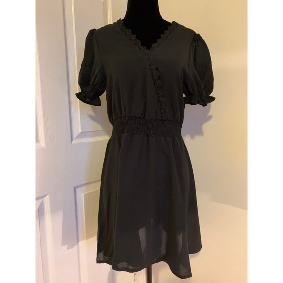 Puff Sleeve Lace Trim Shirred Waist Dress * - Picture 4 of 5
